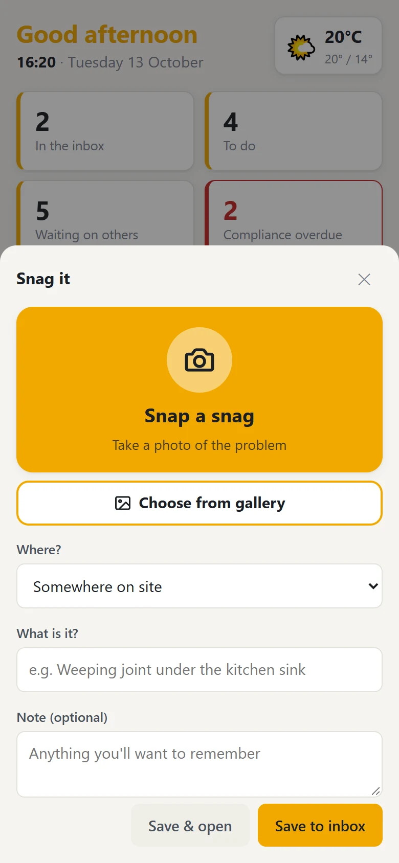 The Snag it screen with a large Snap a snag button
